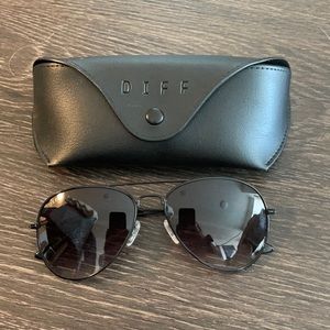 2/$50 Diff eyewear black aviators